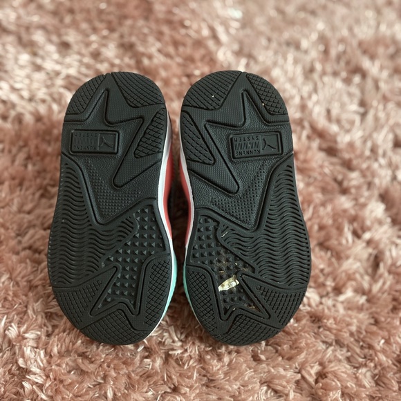 Toddler size 7c puma rsx shoes - Picture 4 of 6